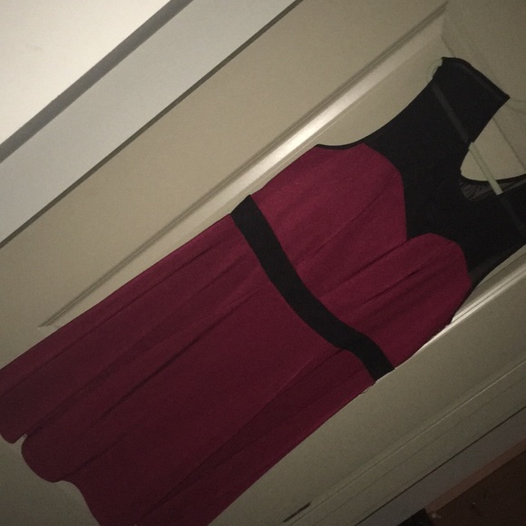 Dresses & Skirts - Red and black dress.